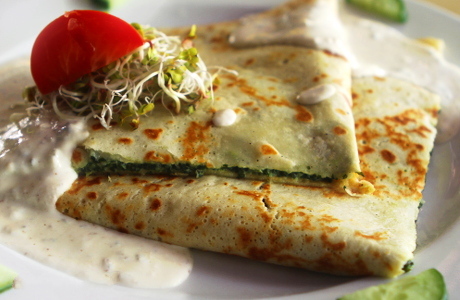 Crèpes aux épinards dans un Greenway de Cracovie.